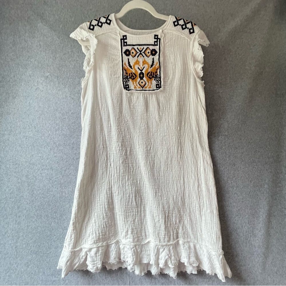 Max Studio London White Embroidered Cotton Swim Coverup Medium #YY